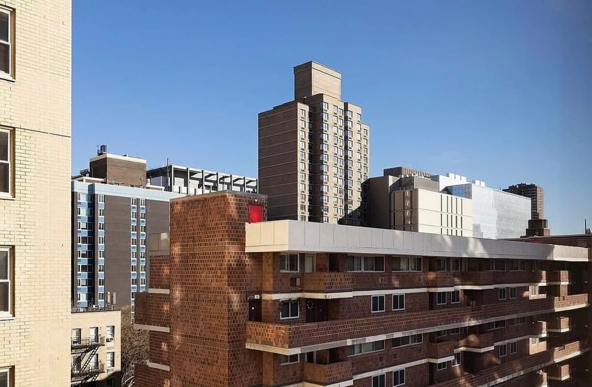 Photo for 305 East 24th Street - 305 East 24th Street Cooperative in Kips Bay, Manhattan