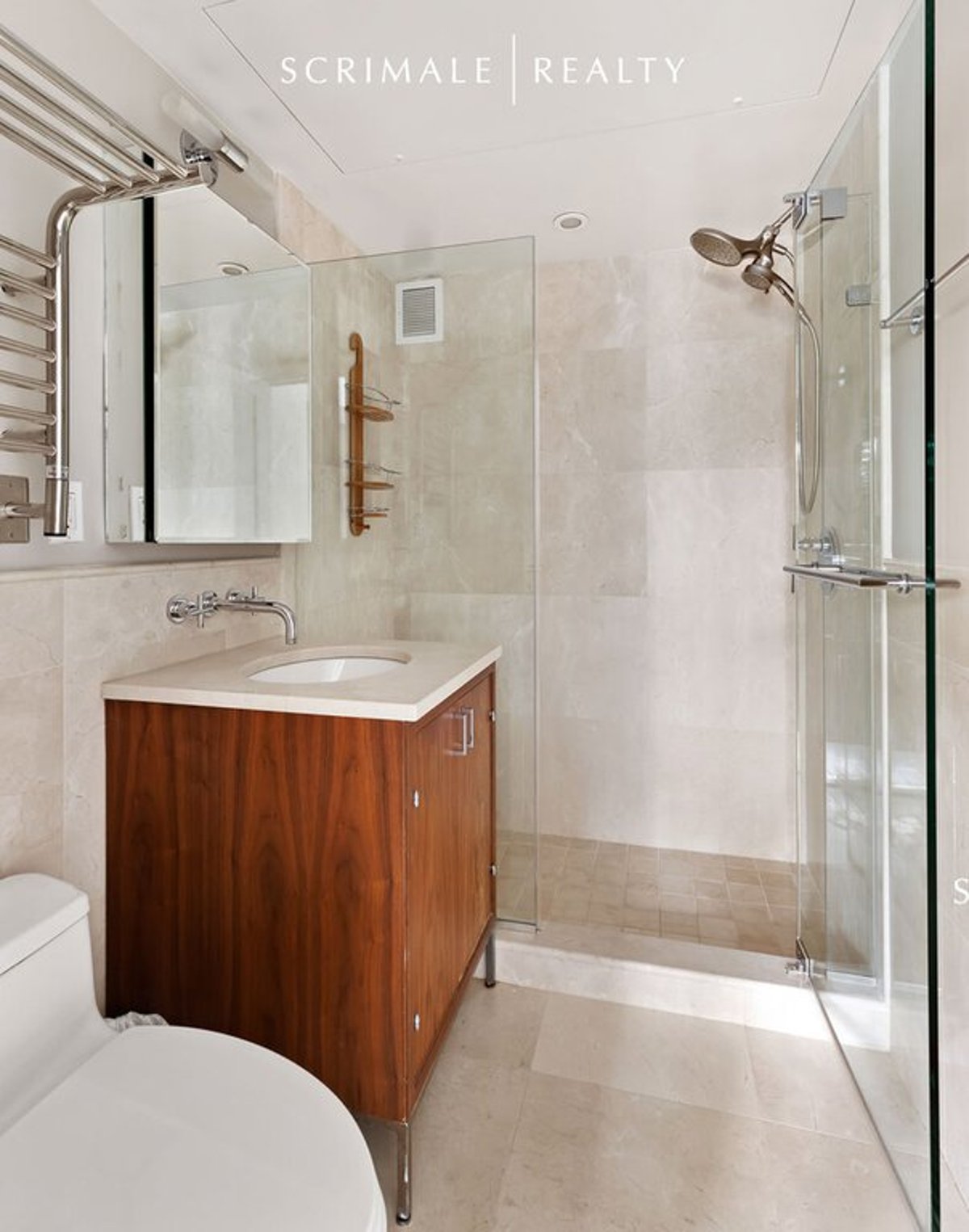 Photo for Manhattan House - 200 East 66th Street Condominium in Upper East Side, Manhattan