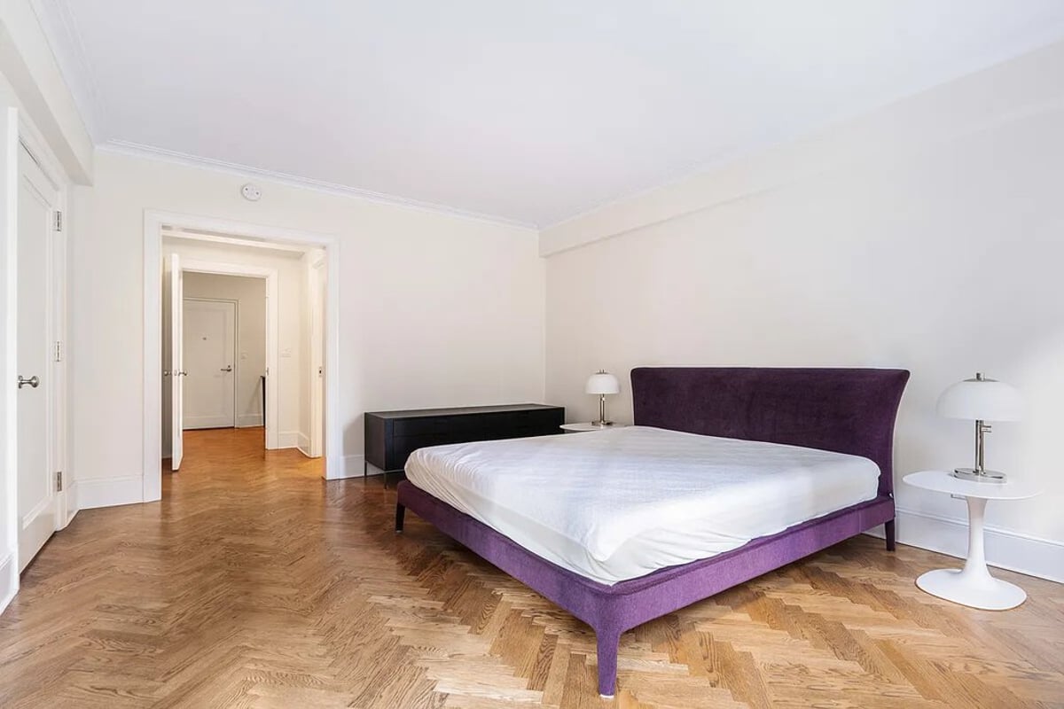 Photo for 530 Park Avenue - 530 Park Avenue Condominium in Upper East Side, Manhattan