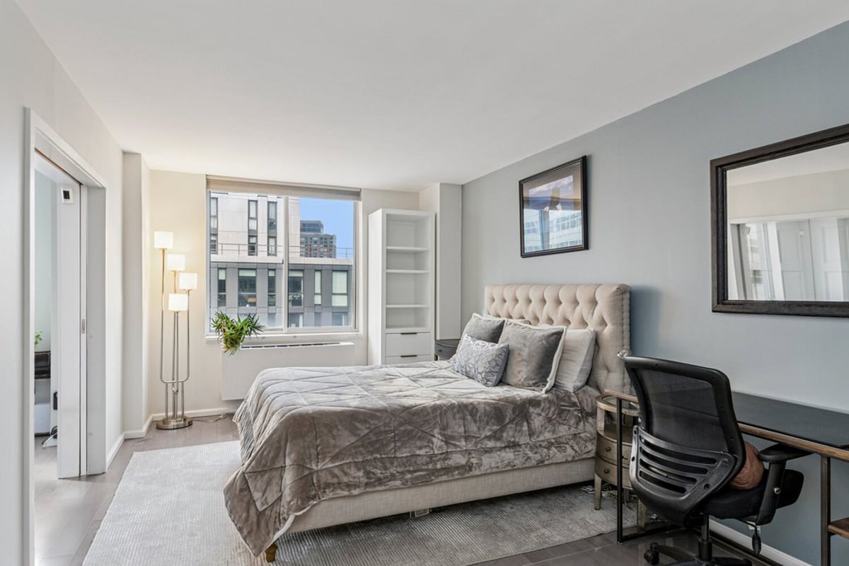 Photo for Greenwich Court - 275 Greenwich Street Condominium in Tribeca, Manhattan
