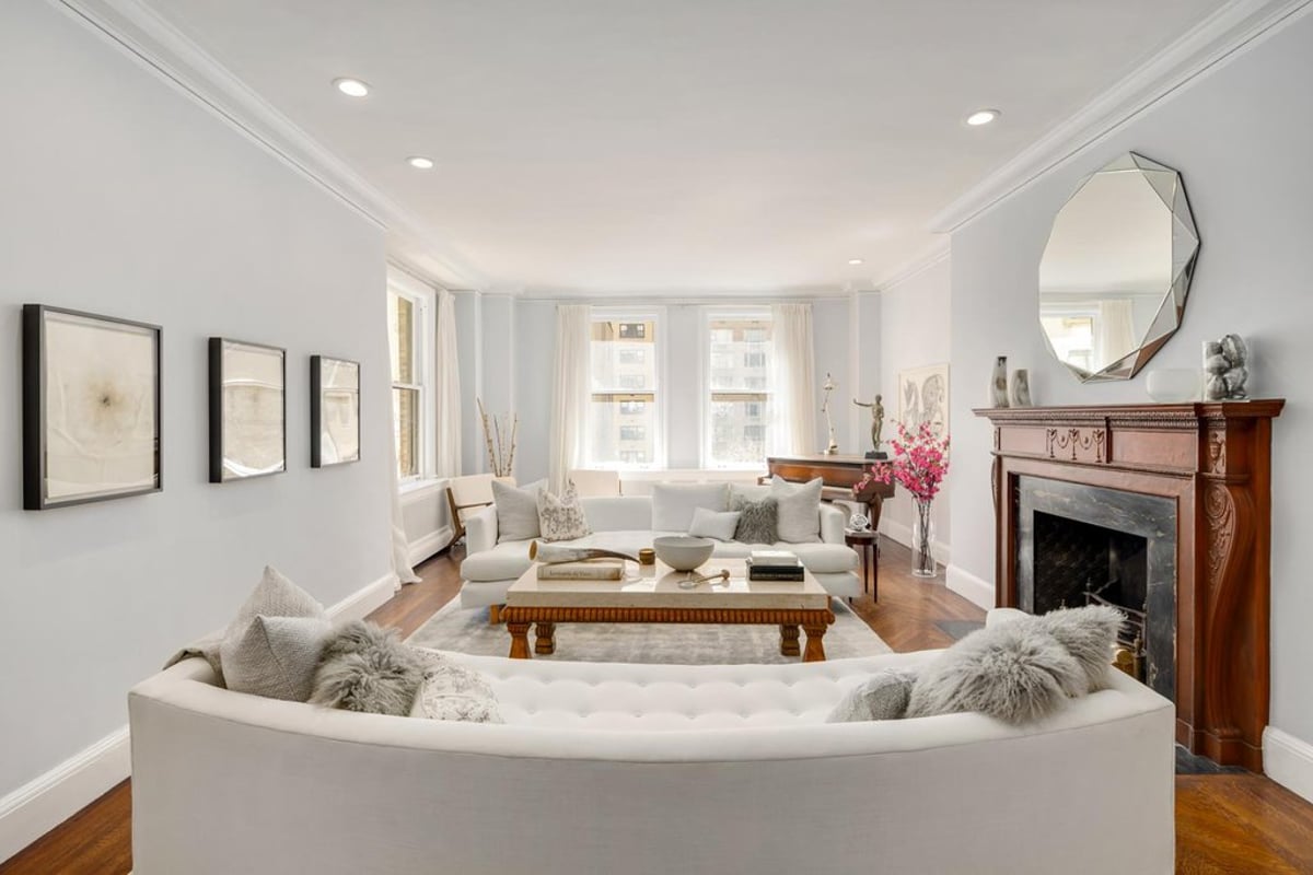 Photo for 1060 5th AVENUE - 1060 5th Avenue Cooperative in Upper East Side, Manhattan