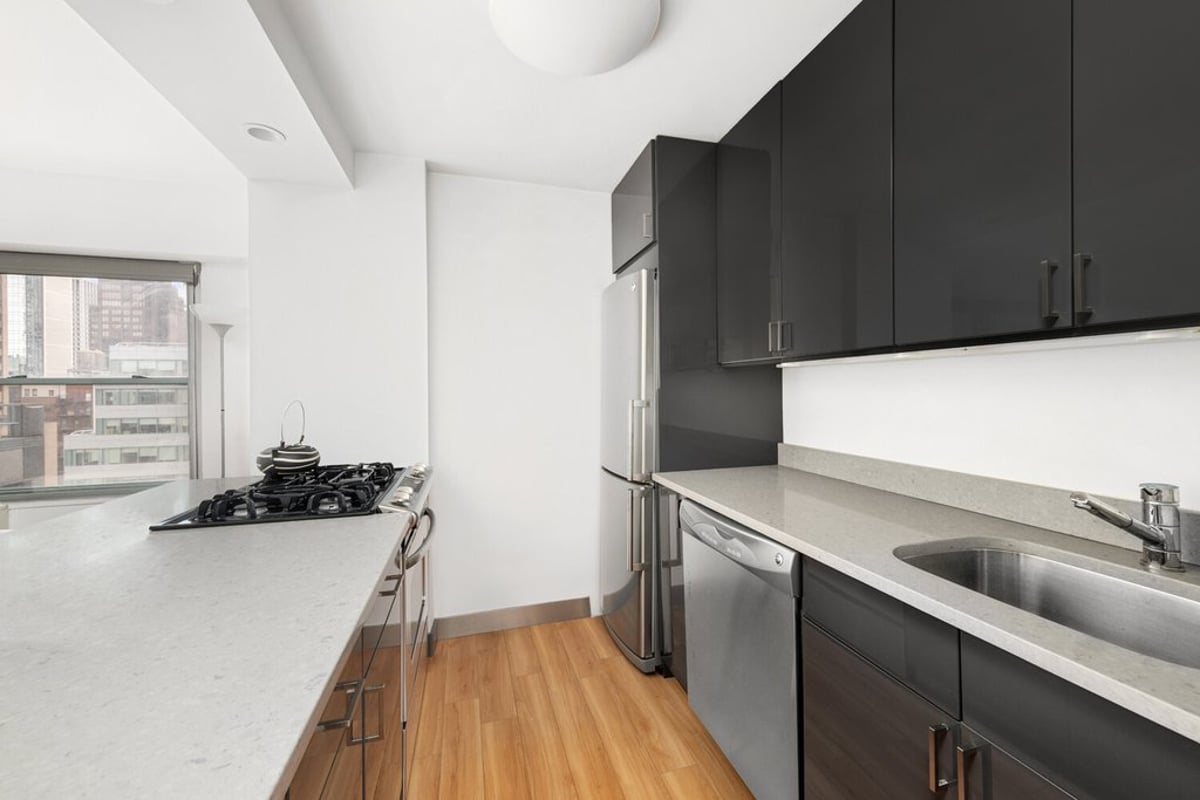 Photo for Plaza Tower - 118 East 60th Street Cooperative in Midtown, Manhattan