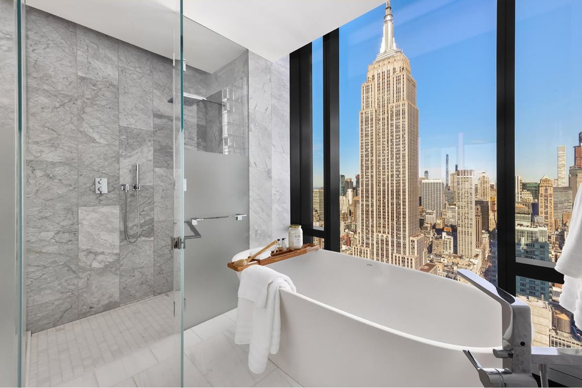 Photo for 277 Fifth Ave - 277 Fifth Avenue Condominium in Flatiron, Manhattan