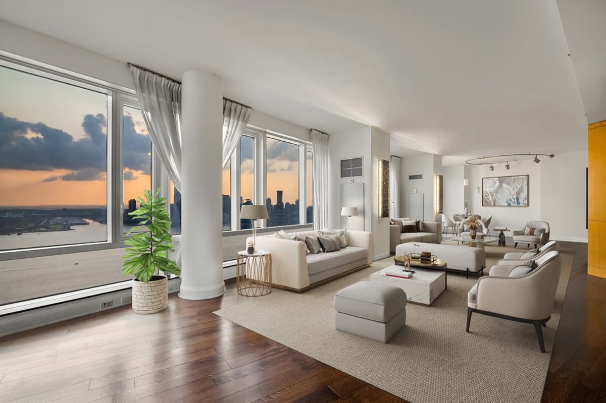 Photo for The Visionaire - 70 Little West Street Condominium in Battery Park City, Manhattan
