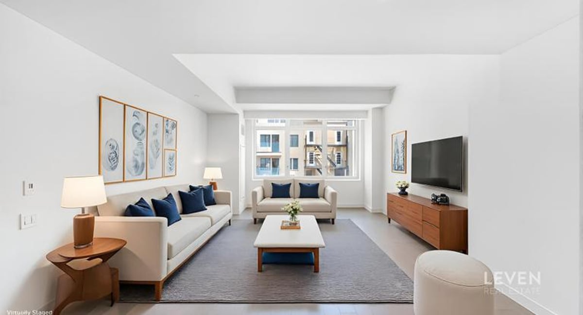 Photo for Halcyon - 305 East 51St Street Condominium in Midtown East, Manhattan