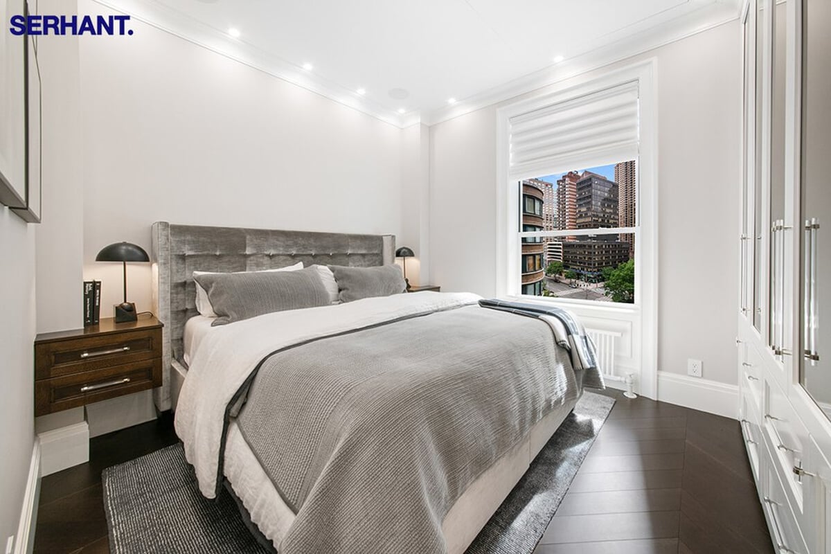 Photo for Lincoln Spencer Apartments - 140 West 69th Street Cooperative in Upper West Side, Manhattan