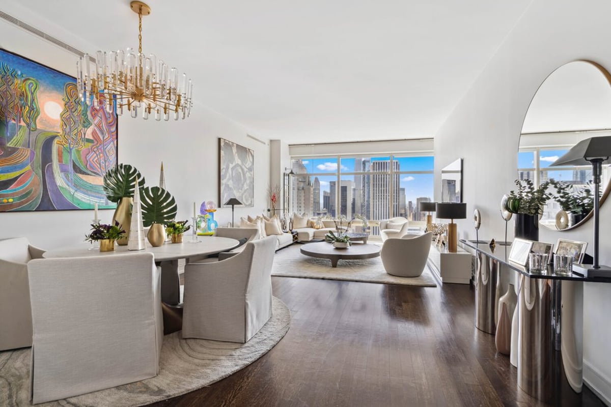 Photo for One Beacon Court - 151 East 58th Street Condominium in Midtown East, Manhattan