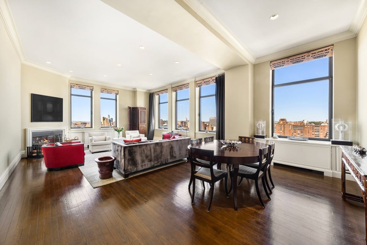 Photo for Chelsea Mercantile - 252 Seventh Avenue Condominium in Chelsea, Manhattan