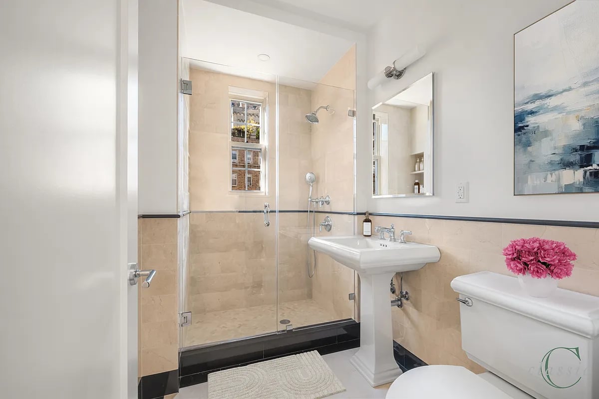 Photo for 25 Fifth Avenue - 25 Fifth Avenue Condominium in Greenwich Village, Manhattan