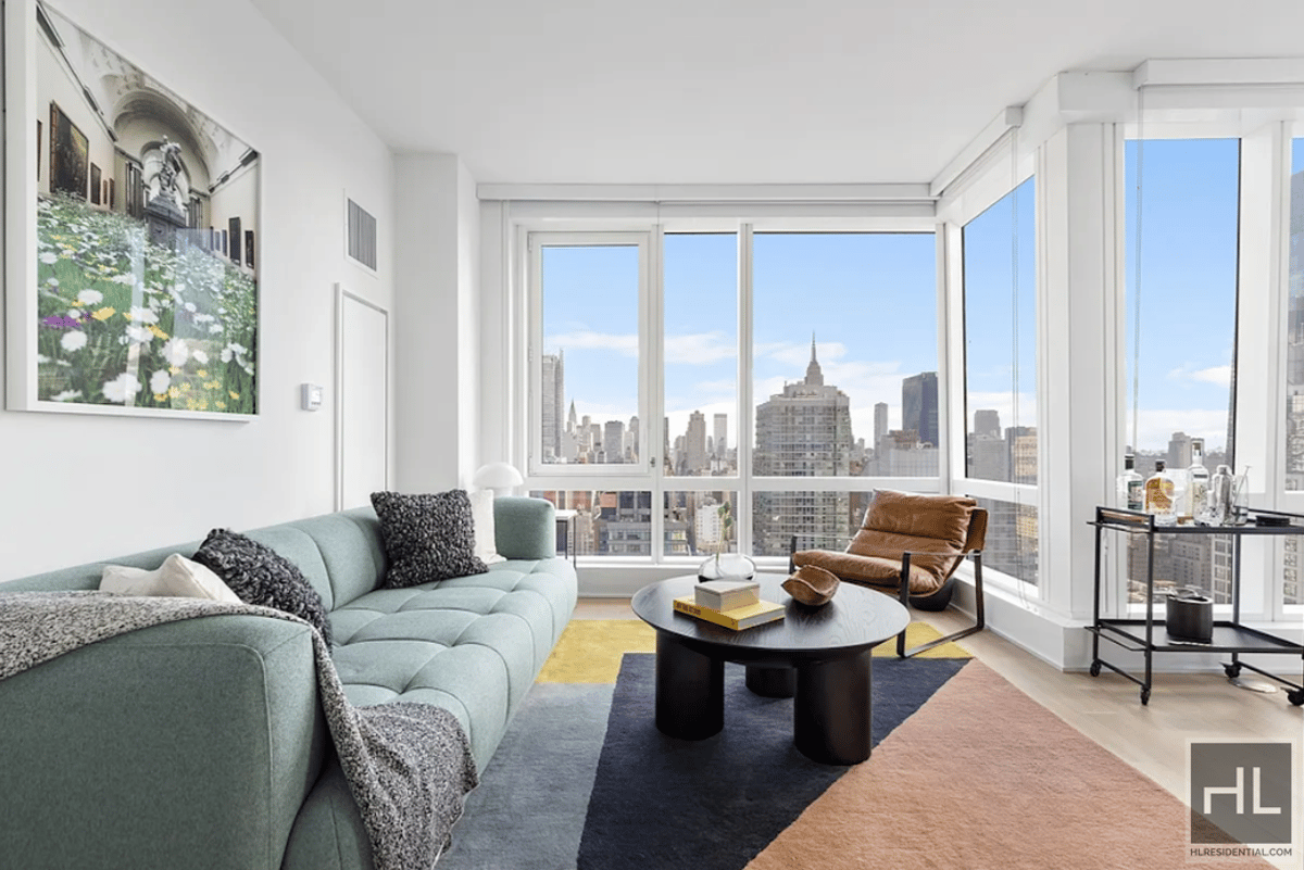 Photo for The Lyra - 555 W 38th Street Rental Building in Hudson Yards, Manhattan