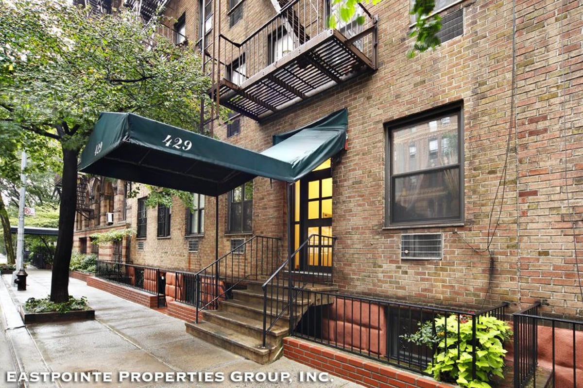 Photo for 429 West 24th Street - 429 West 24th Street Cooperative in Chelsea, Manhattan