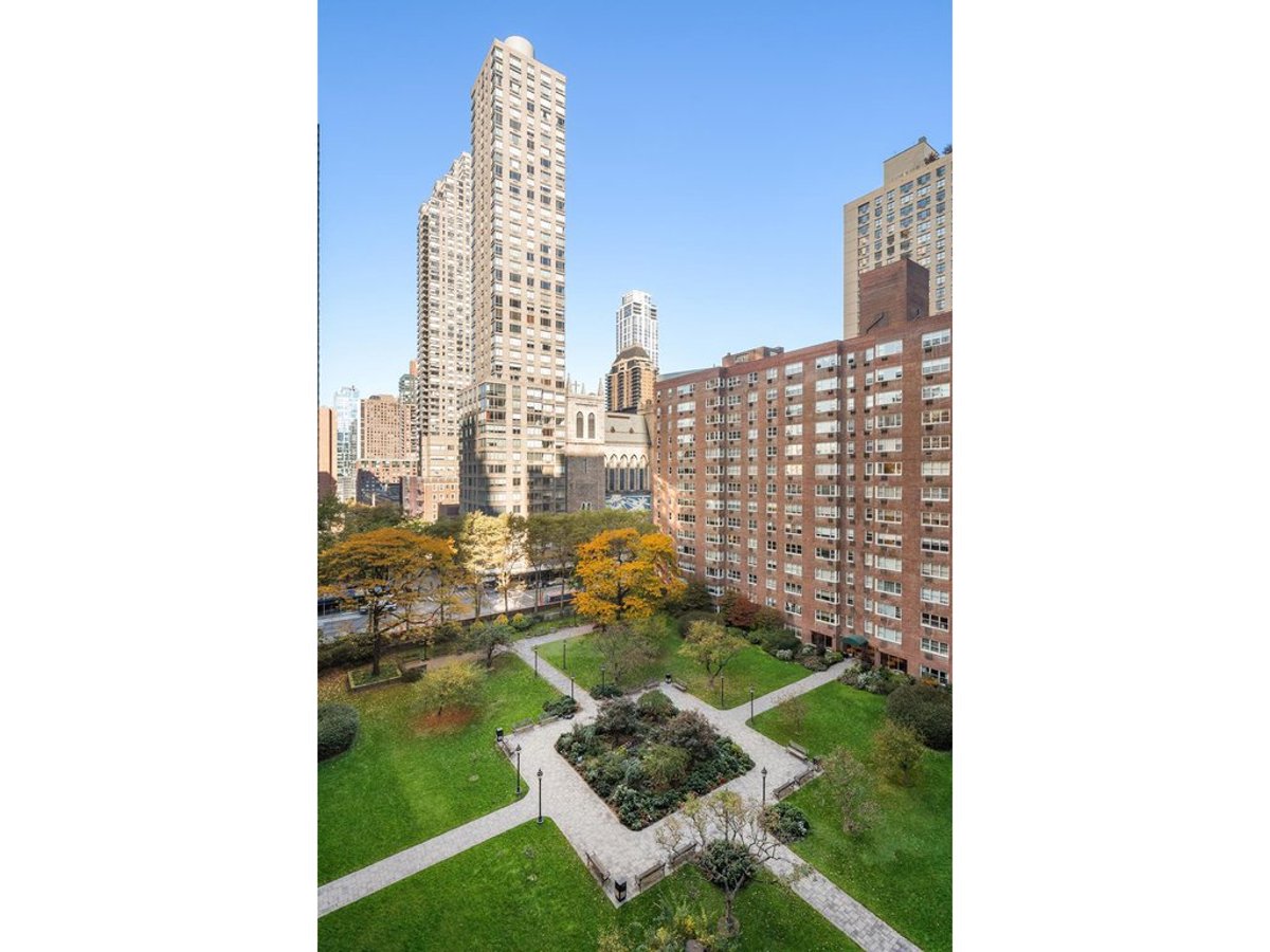 Photo for Coliseum Park Apartments - 345 West 58th Street Cooperative in Midtown West, Manhattan