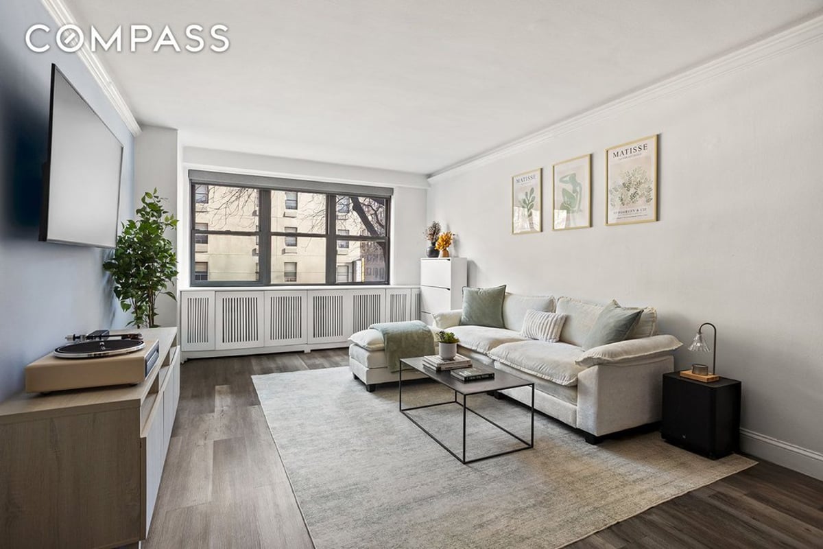 Photo for 330 3rd Avenue - 330 Third Avenue Cooperative in Gramercy Park, Manhattan