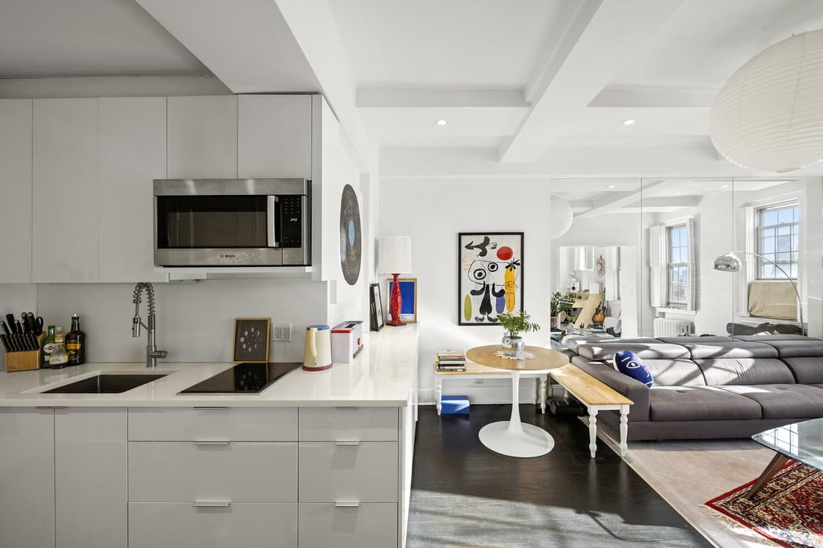 Photo for 24 Fifth Avenue - 24 Fifth Avenue Cooperative in Greenwich Village, Manhattan