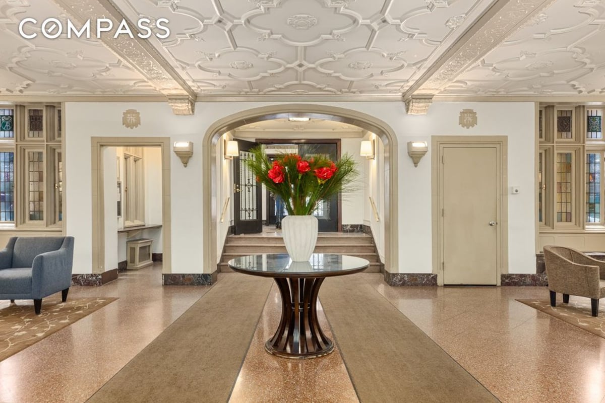 Photo for 333 East 53rd Street - 333 East 53rd Street Cooperative in Midtown East, Manhattan