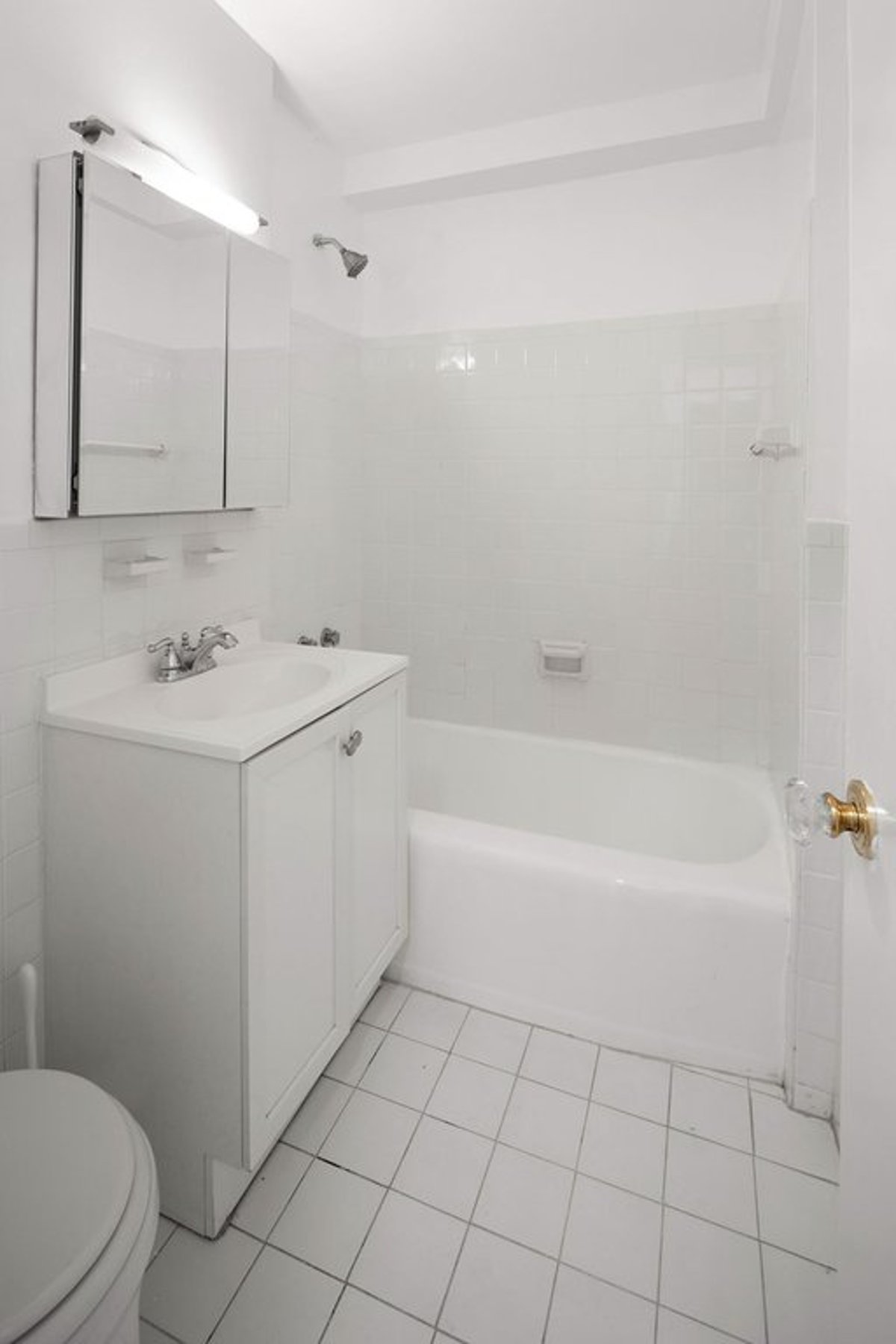 Photo for 155 East 38th Street - 155 East 38th Street Condominium in Murray Hill, Manhattan