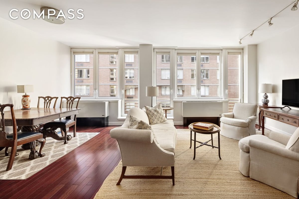 Photo for The Indigo Condominium - 125 West 21St Street Condominium in Chelsea, Manhattan