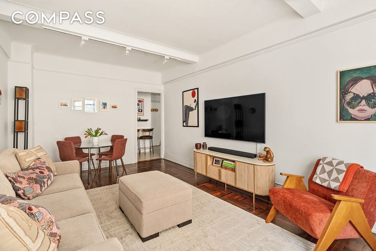 Photo for The Oliver Cromwell - 12 West 72nd Street Cooperative in Upper West Side, Manhattan