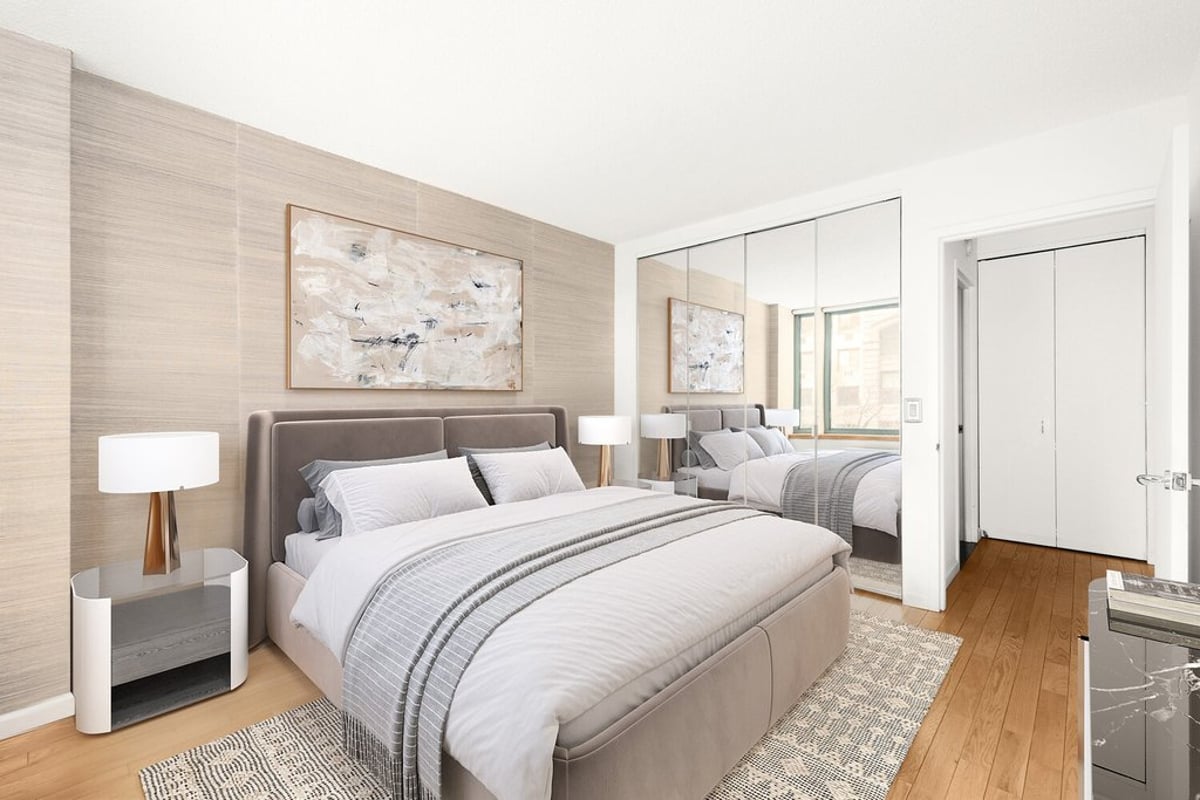 Photo for Grosvenor House - 22 West 15th Street Condominium in Greenwich Village, Manhattan