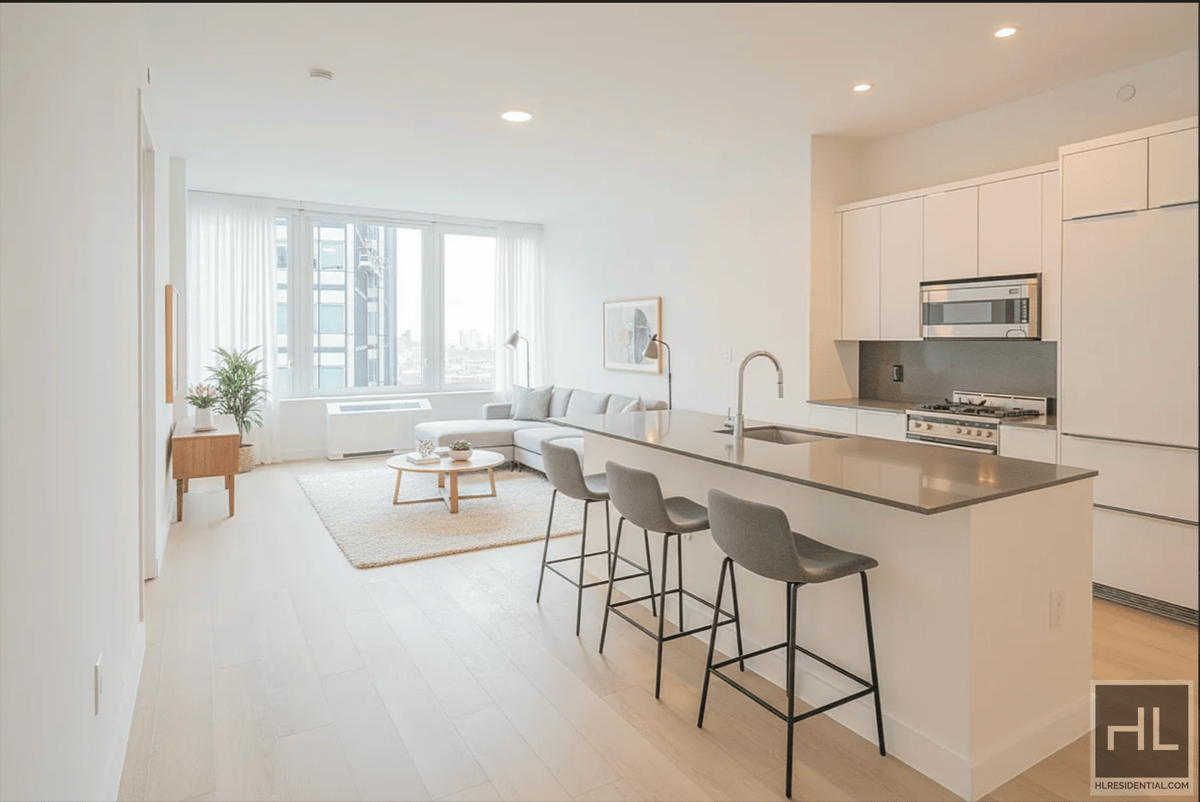 Photo for 180 WATER - 180 Water Street Rental Building in Financial District, Manhattan