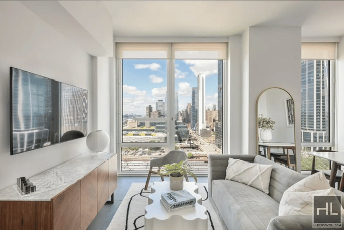 Photo for 606 WEST 30TH - 606 West 30th Street Rental Building in Hudson Yards, Manhattan