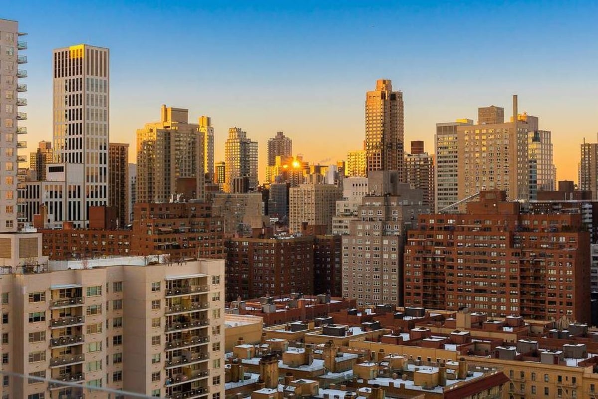 Photo for The Promenade - 530 East 76th Street Condominium in Upper East Side, Manhattan