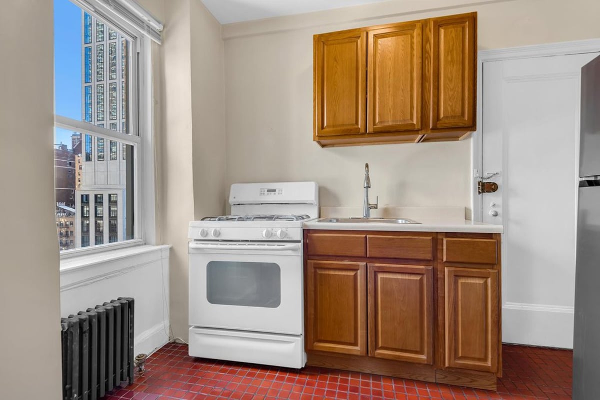 Photo for 400 East 59th Street - 400 East 59th Street Cooperative in Midtown East, Manhattan