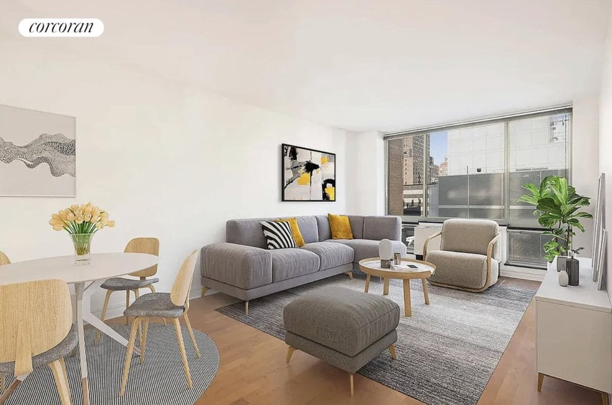 Photo for Bridge Tower Place - 401 East 60th Street Condominium in Upper East Side, Manhattan