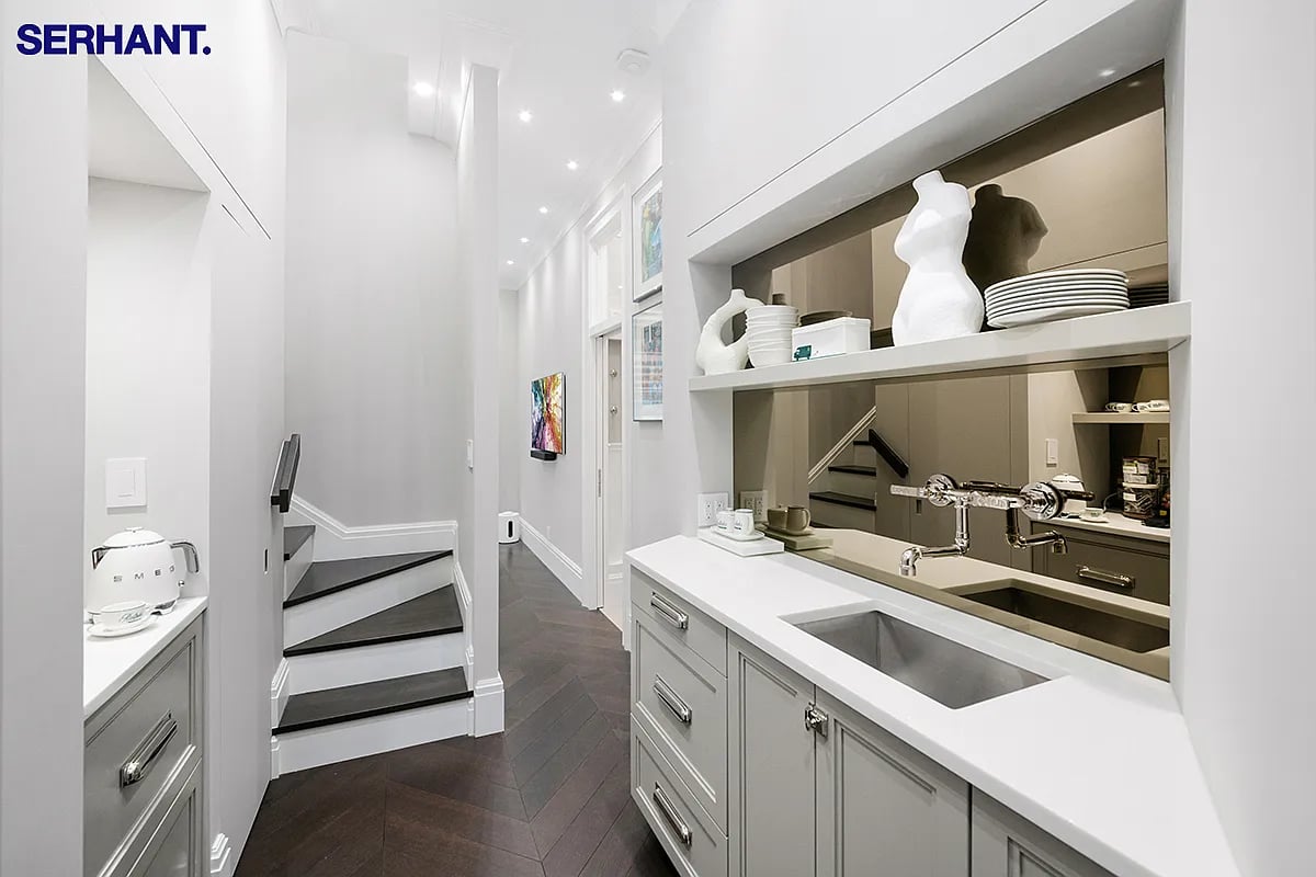 Photo for Lincoln Spencer Apartments - 140 West 69th Street Cooperative in Upper West Side, Manhattan