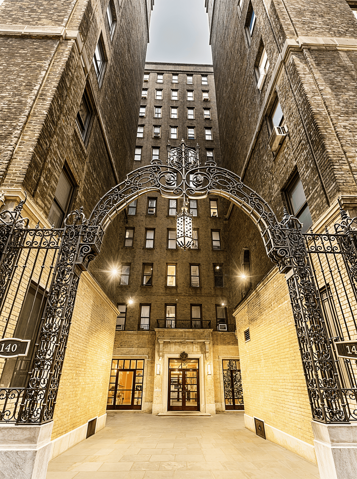 Photo for 140 East 46th Street - 140 East 46th Street Rental Building in Turtle Bay, Manhattan