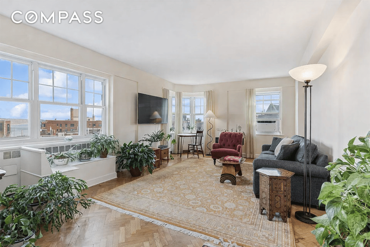 Photo for Castle Village - 110-200 Cabrini Boulevard Cooperative in Washington Heights, Manhattan