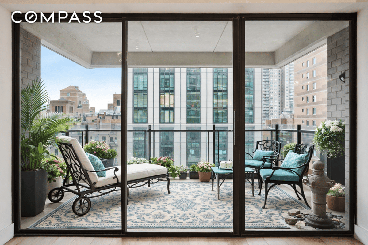 Photo for The Sovereign - 425 East 58th Street Cooperative in Sutton Place, Manhattan