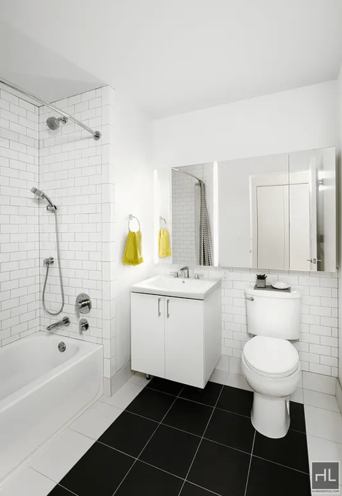 Photo for 70 Pine Street - 70 Pine Street Condominium in Financial District, Manhattan