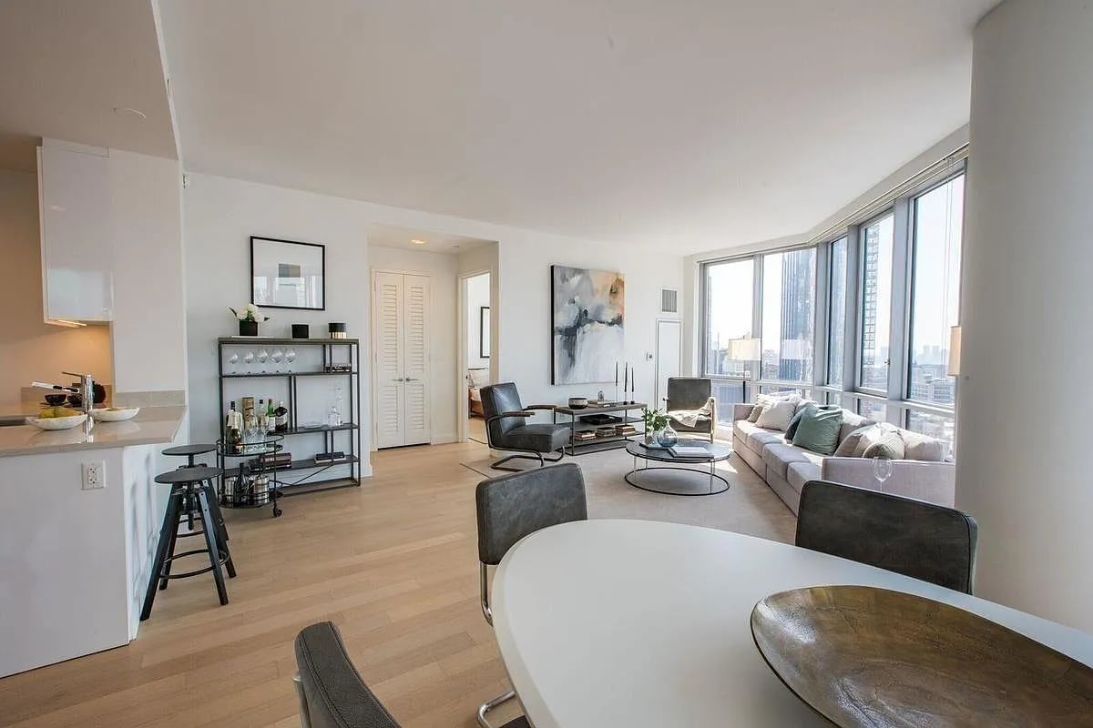 Photo for One Sixty Madison - 160 Madison Avenue Condominium in Midtown, Manhattan