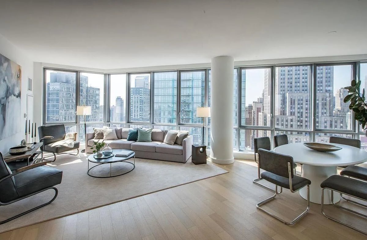 Photo for One Sixty Madison - 160 Madison Avenue Condominium in Midtown, Manhattan