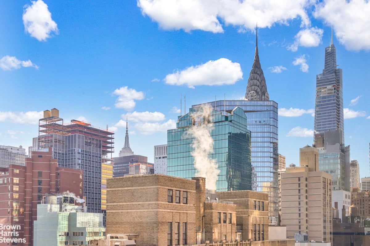 Photo for Lausanne Condominium - 333 East 45th Street Condominium in Turtle Bay, Manhattan