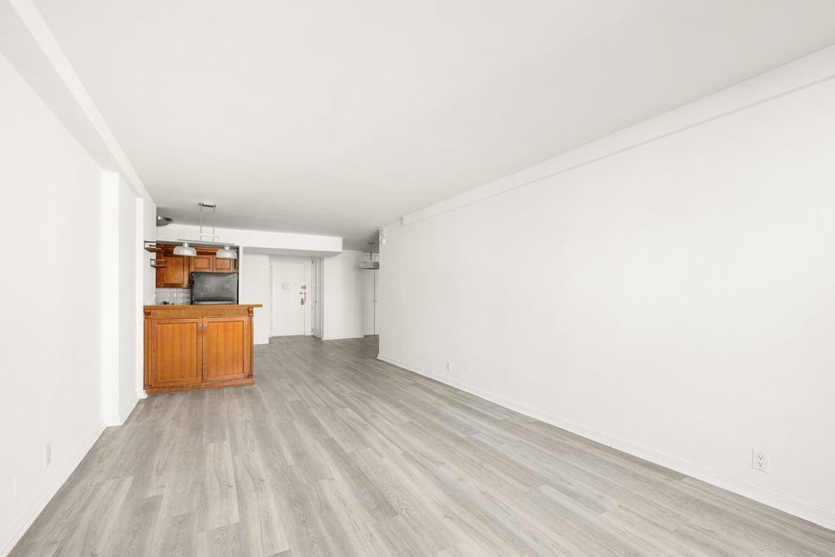 Photo for 305 East 24th Street - 305 East 24th Street Cooperative in Kips Bay, Manhattan