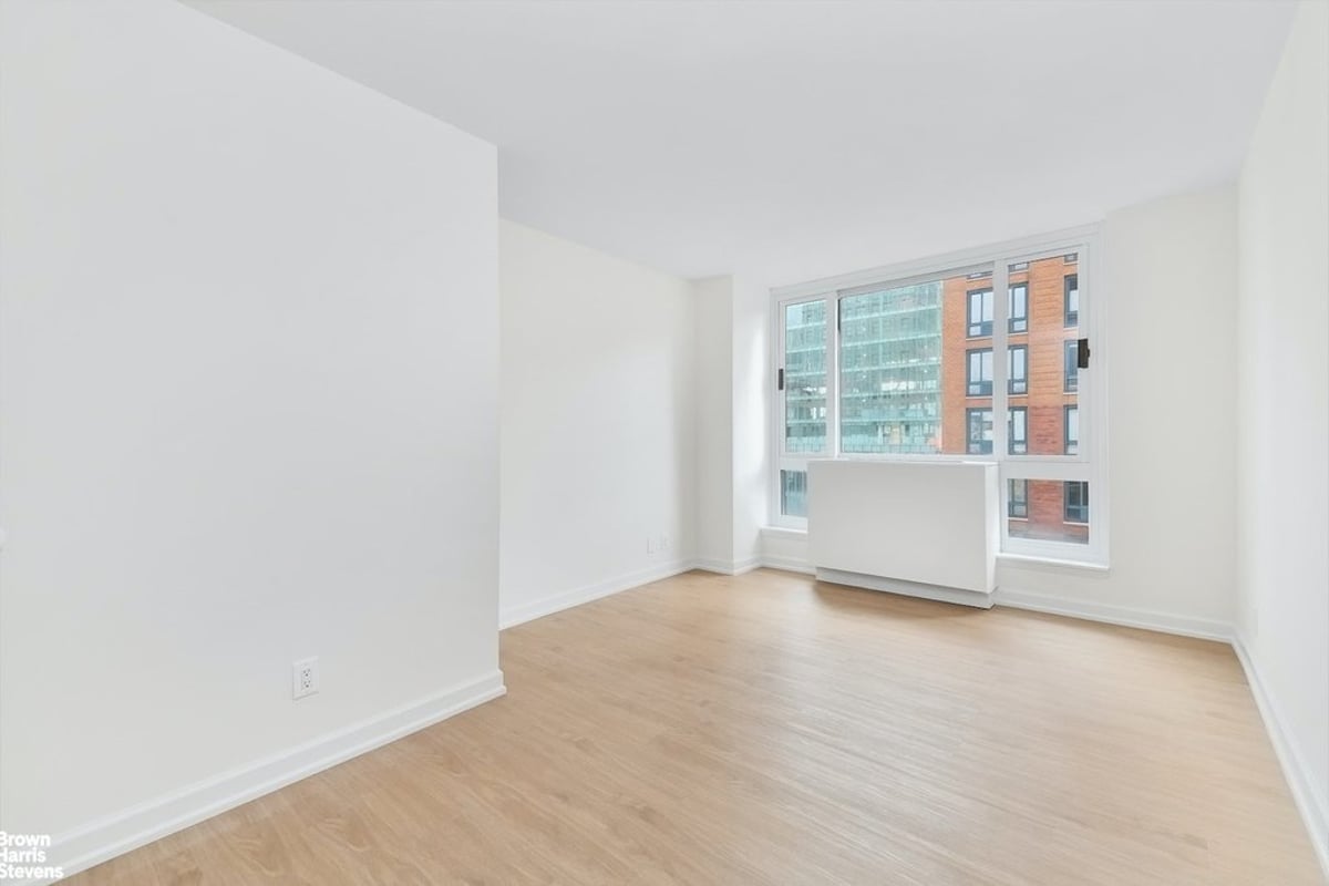 Photo for Zeckendorf Towers - 1 Irving Place Condominium in Union Square, Manhattan