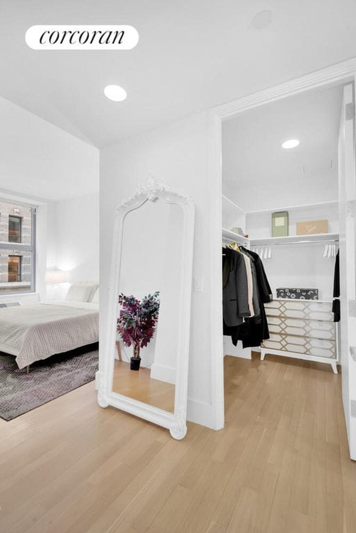 Photo for 240 PARK AVENUE SOUTH - 240 Park Avenue South Mixed Use in Flatiron, Manhattan