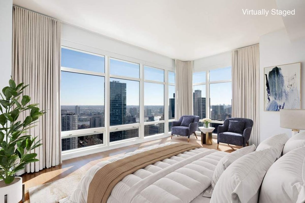 Photo for One Beacon Court - 151 East 58th Street Condominium in Midtown East, Manhattan