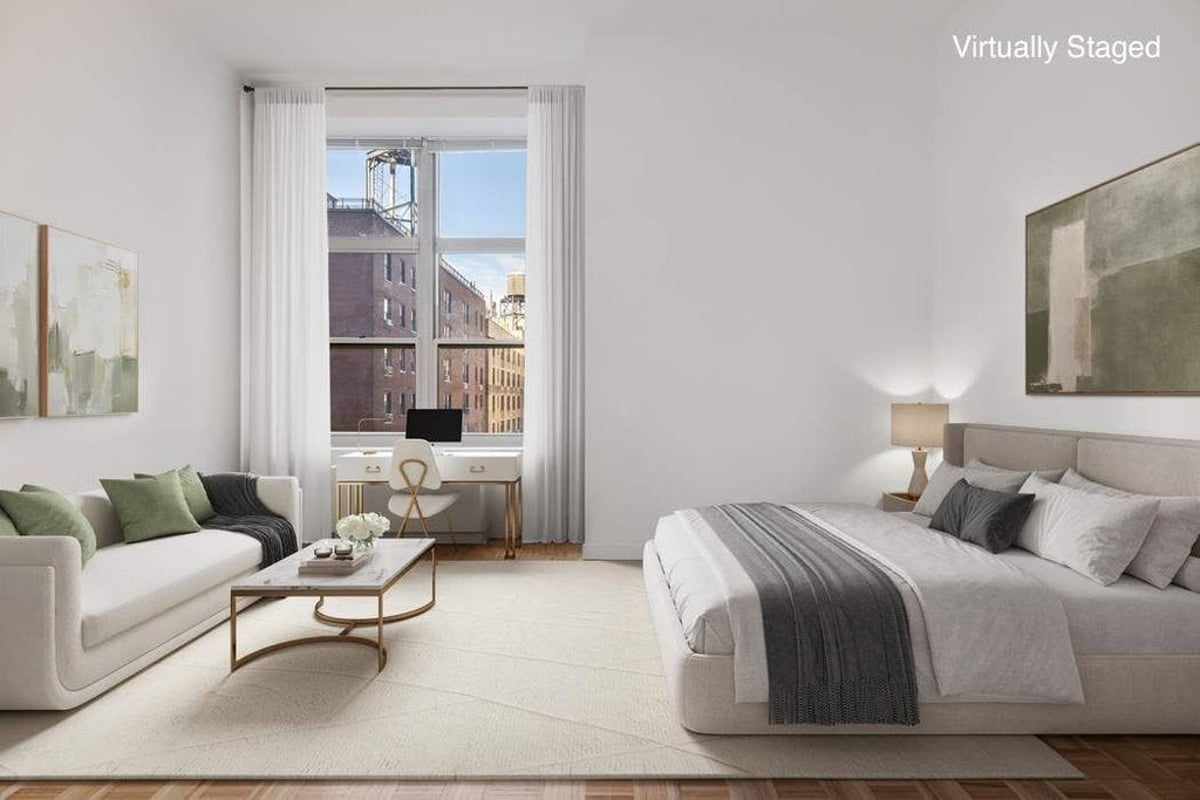 Photo for Park Avenue Court - 120 East 87th Street Condominium in Upper East Side, Manhattan