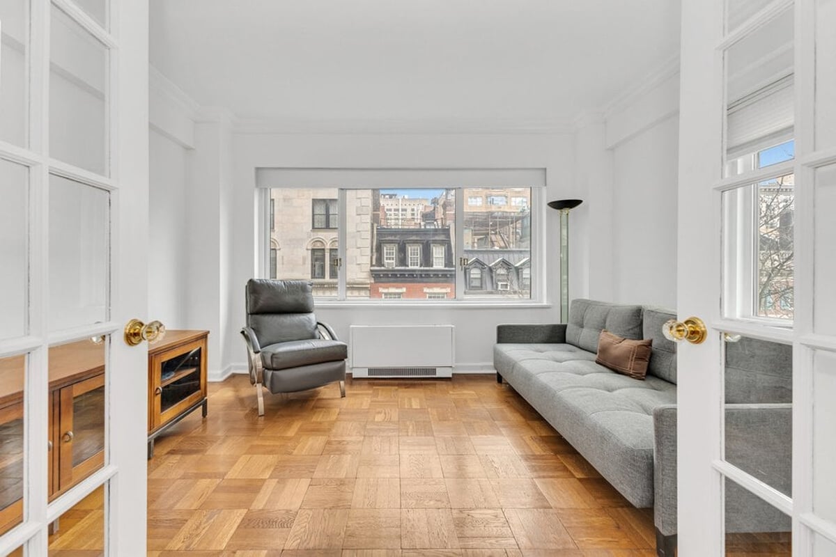 Photo for 605 Park Avenue - 605 Park Avenue Cooperative in Upper East Side, Manhattan