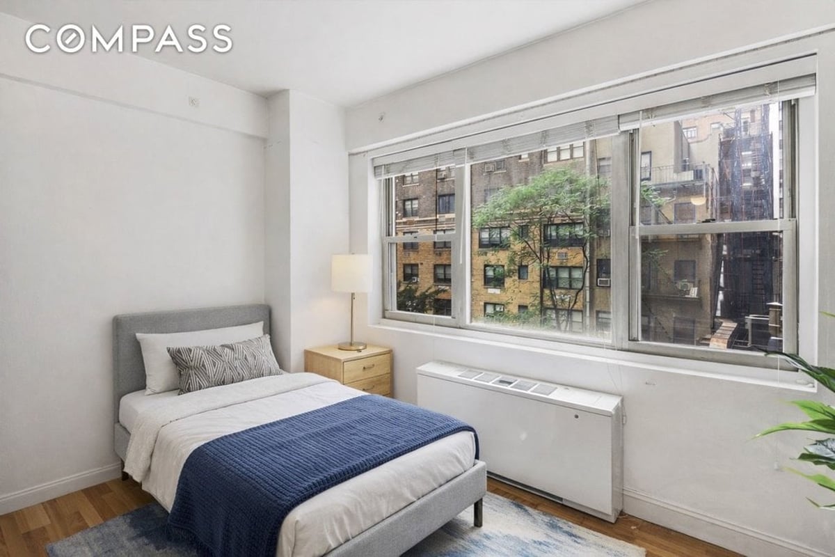 Photo for The Sutton East - 345 East 56th Street Condominium in Midtown East, Manhattan