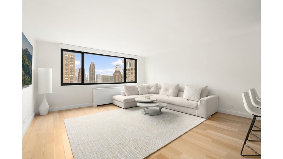 Photo for 45 West 67th Street - 45 West 67th Street Condominium in Upper West Side, Manhattan