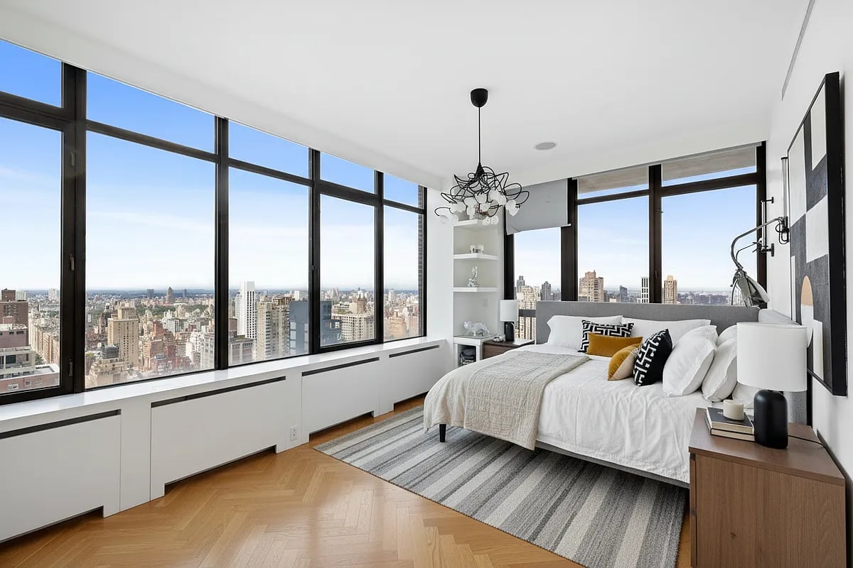 Photo for The Oxford - 422 East 72nd Street Condominium in Upper East Side, Manhattan