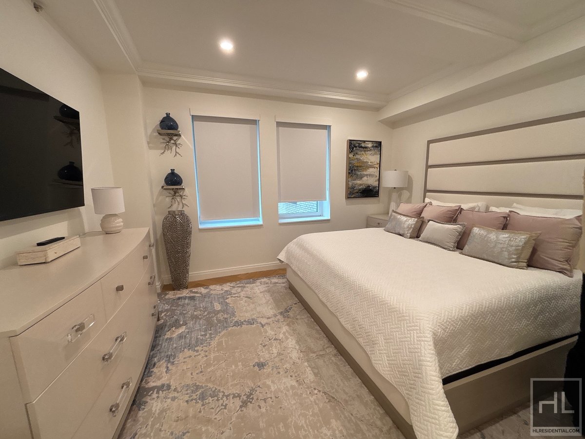 Photo for JW Marriott Essex House - 160 Central Park South Condominium in Midtown, Manhattan