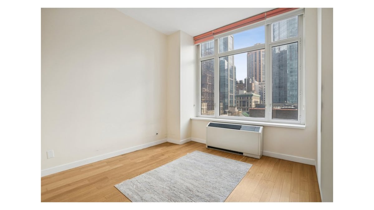 Photo for 325 Fifth Avenue - 325 Fifth Avenue Condominium in Murray Hill, Manhattan