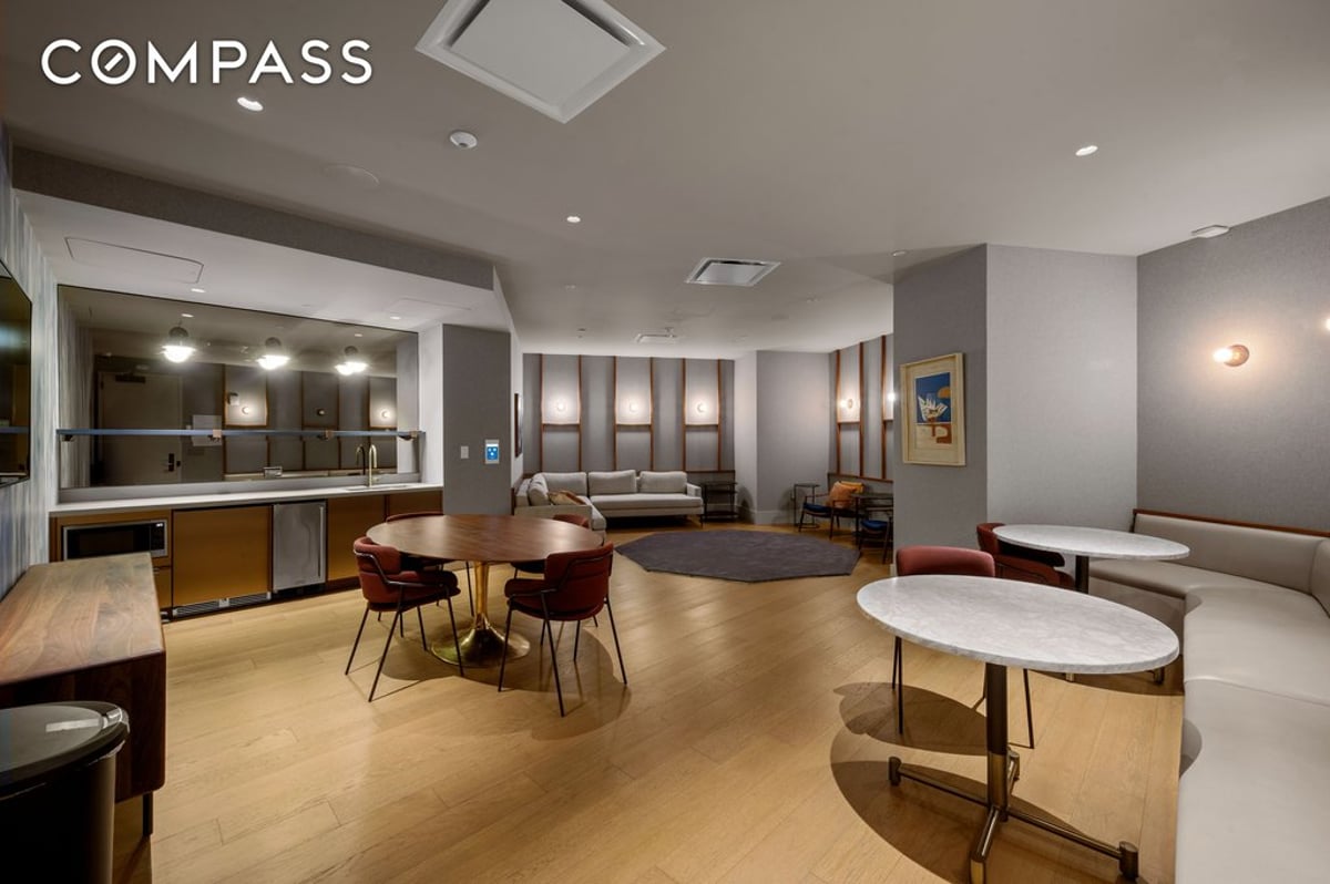 Photo for One Clinton - 1 Clinton Street Condominium in Brooklyn Heights, Brooklyn