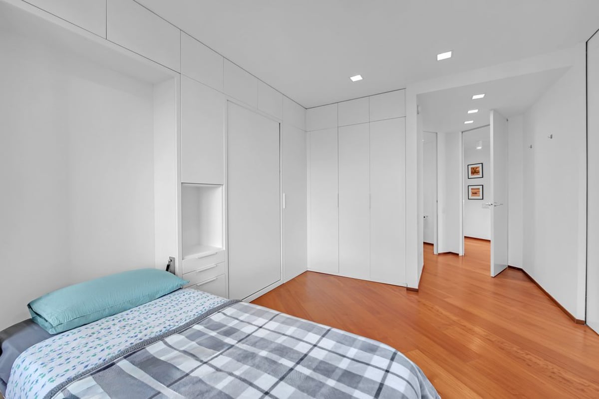 Photo for Metropolitan Tower - 146 West 57th Street Condominium in Midtown, Manhattan