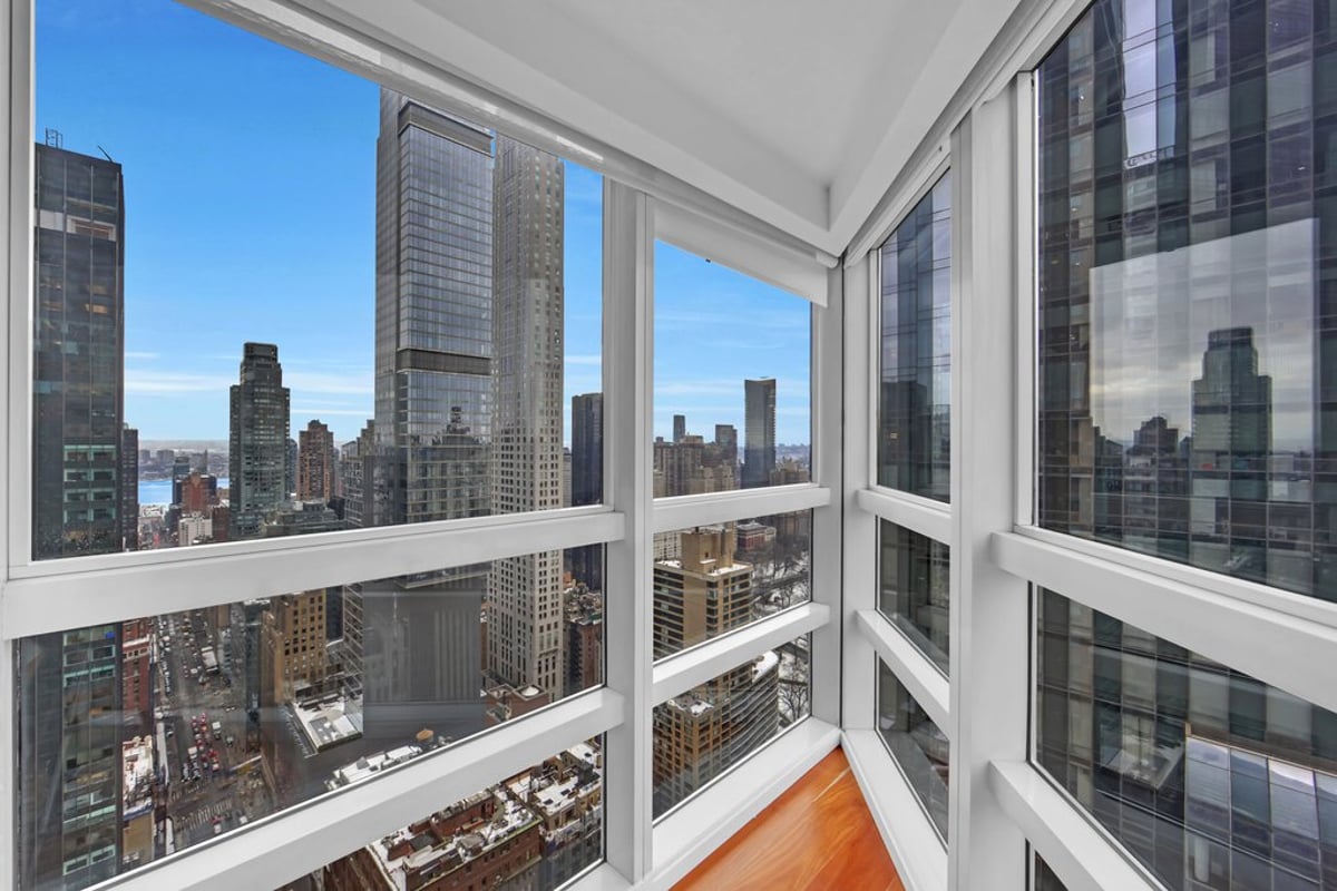 Photo for Metropolitan Tower - 146 West 57th Street Condominium in Midtown, Manhattan